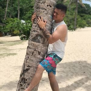 Meet your Posher, Mikey